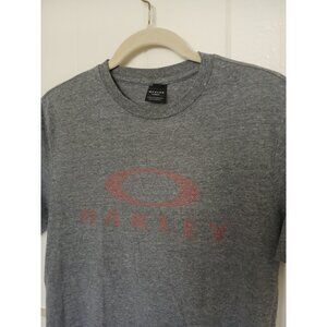 OAKLEY Graphic T Shirt Custom Fit Mens M Gray Heather Short Sleeve Crew Neck